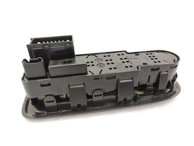 Interrupteur de leve vitre avant gauche CITROEN C3 2 PHASE 2 Essence