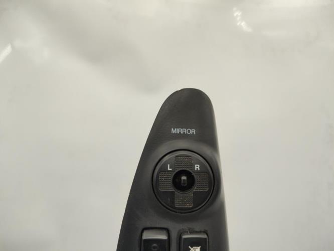 Interrupteur de leve vitre avant gauche HYUNDAI TUCSON 1 Diesel