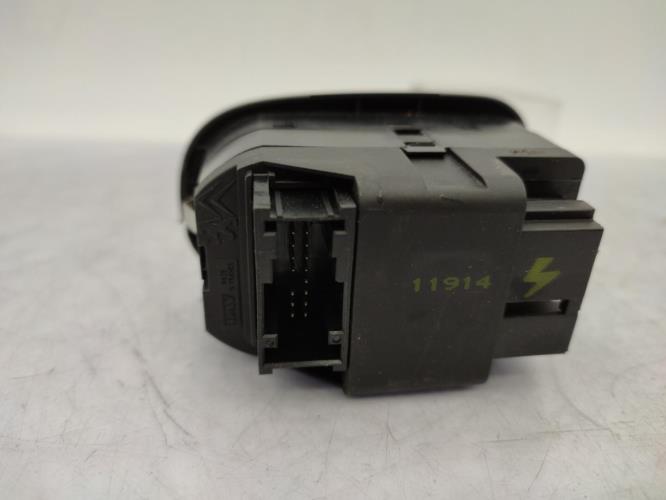 Interrupteur de leve vitre avant gauche PEUGEOT 206 PHASE 1 Diesel