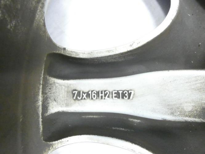 Jante MERCEDES CLASSE CLK 208 PHASE 1 COUPE Essence