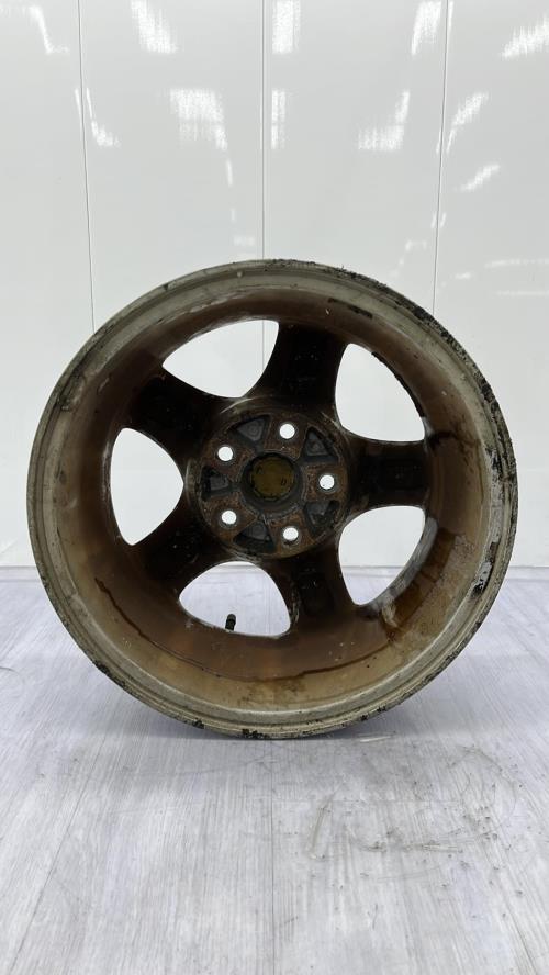 Jante NISSAN ALMERA TINO PHASE 1 Essence