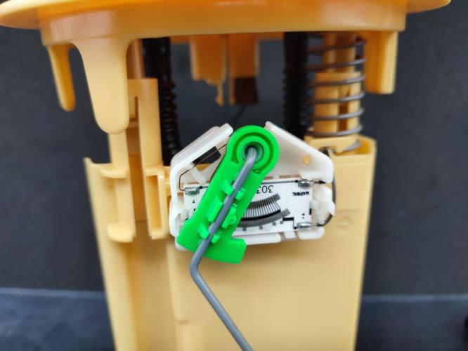 Jauge à carburant PEUGEOT 3008 1 PHASE 1 Diesel