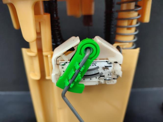 Jauge à carburant PEUGEOT 308 1 PHASE 1 Diesel