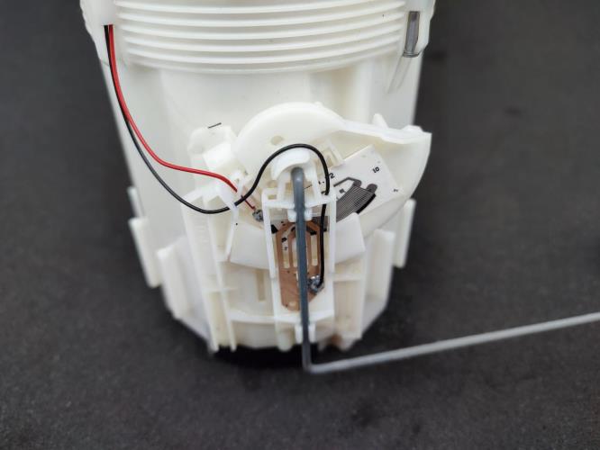 Jauge à carburant PEUGEOT 208 1 PHASE 1 Diesel