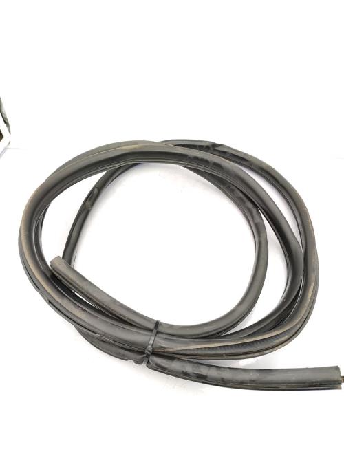 Joint de porte avant droite FIAT TALENTO Diesel