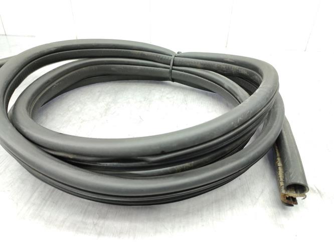 Joint de porte avant gauche OPEL VIVARO 1 PHASE 2 Diesel