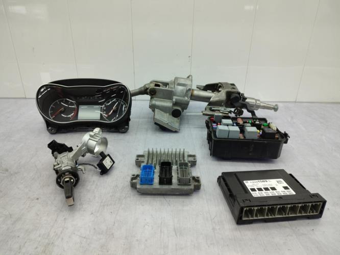 Kit de demarrage OPEL CORSA E Essence