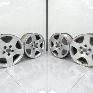 Jeu de 4 jantes  AUDI A4 3 PHASE 1 Diesel