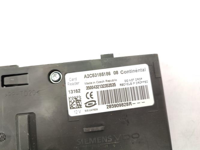 Lecteur de carte (neiman) RENAULT SCENIC 3 PHASE 3 Essence