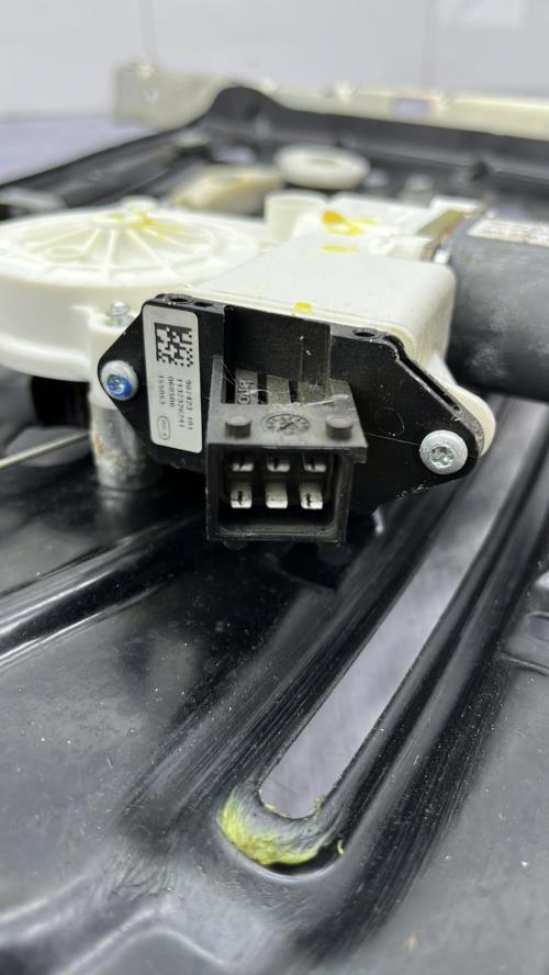 Leve vitre electrique arriere droit OPEL ASTRA H TWINTOP CABRIOLET Diesel