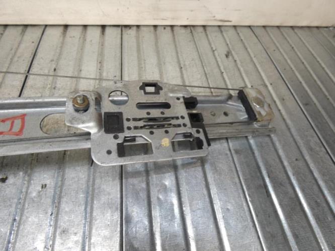 Leve vitre electrique arriere droit MERCEDES CLASSE M 163 PHASE 2 Diesel