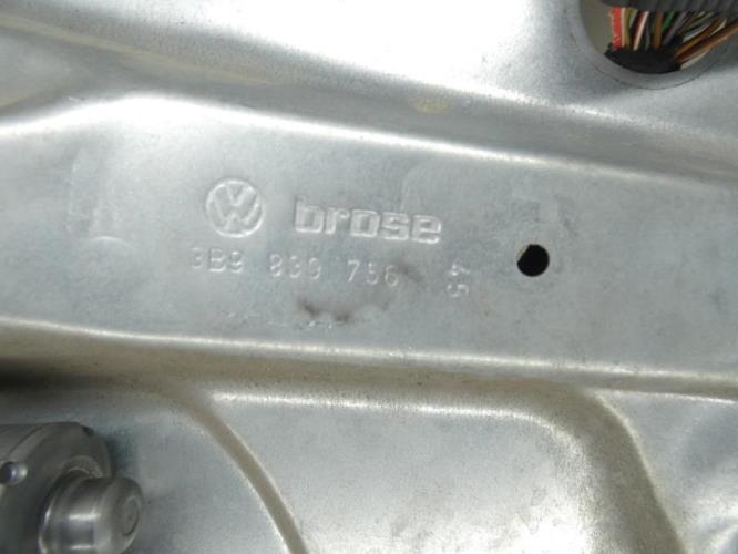 Leve vitre electrique arriere droit VOLKSWAGEN PASSAT 4 PHASE 1 Diesel