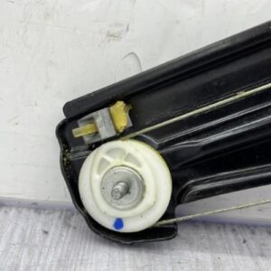 Leve vitre electrique arriere droit BMW SERIE 5 E60 PHASE 2 Diesel