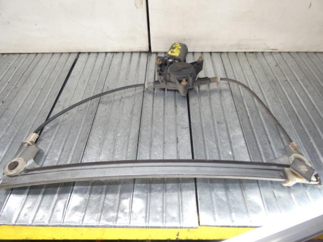 Leve vitre electrique arriere droit PEUGEOT 605 PHASE 1 Diesel