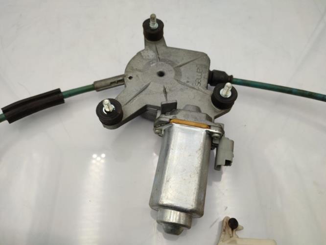 Leve vitre electrique arriere droit PEUGEOT 406 PHASE 2 Diesel