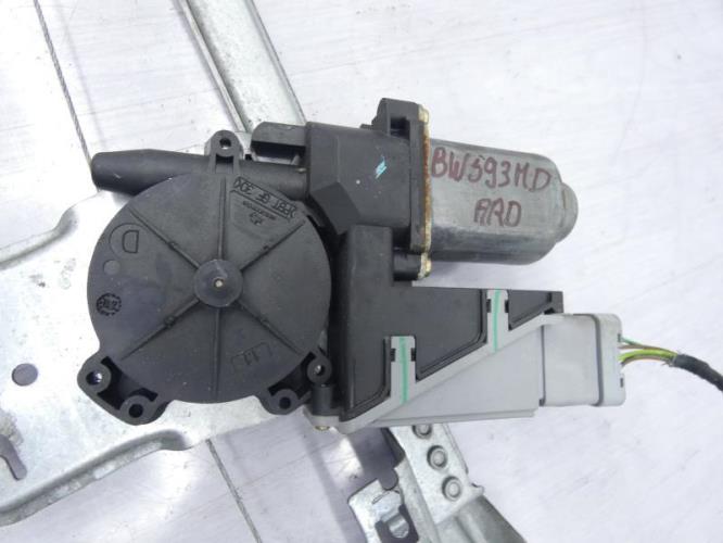 Leve vitre electrique arriere droit PEUGEOT 307 PHASE 1 Diesel