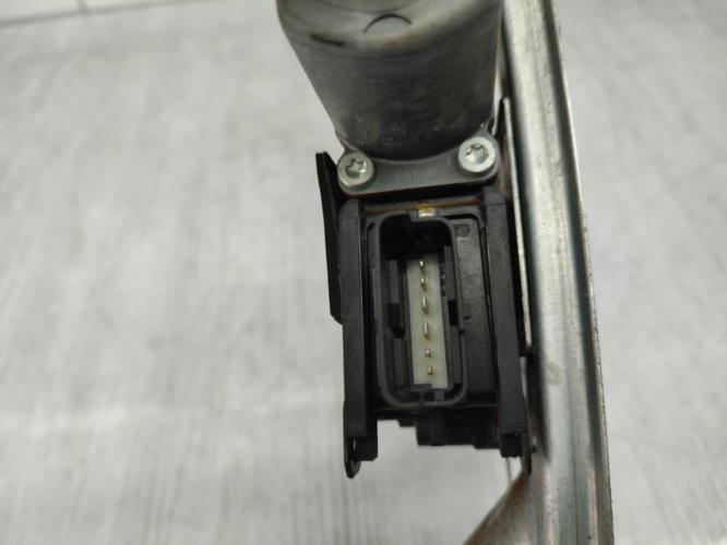 Leve vitre electrique arriere droit PEUGEOT 308 1 PHASE 1 Diesel