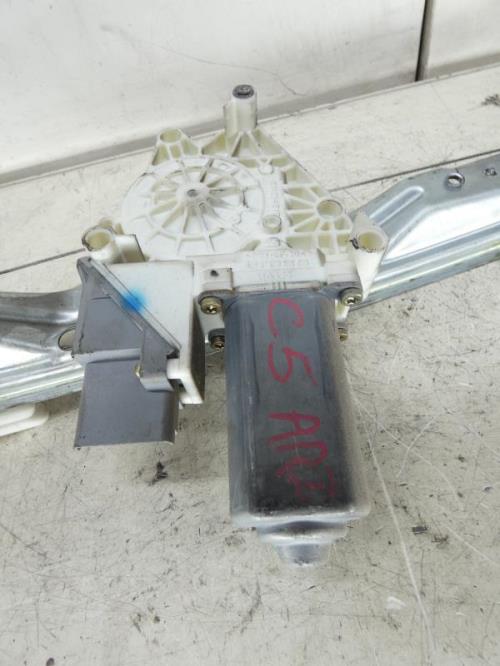 Leve vitre electrique arriere droit CITROEN C5 1 PHASE 1 BREAK
