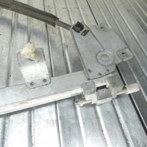 Leve vitre electrique arriere droit AUDI 100 2 PHASE 1 Essence