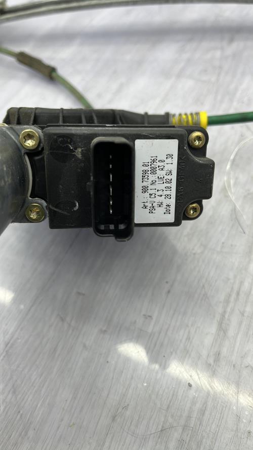 Leve vitre electrique arriere gauche CITROEN C8 Diesel