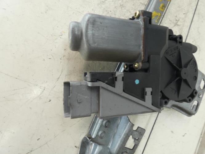 Leve vitre electrique arriere gauche PEUGEOT