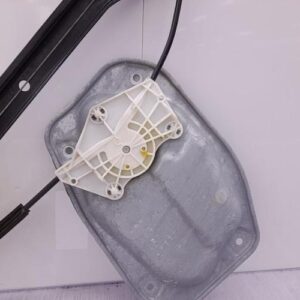 Leve vitre electrique arriere gauche VOLKSWAGEN GOLF PLUS PHASE 2 Essence