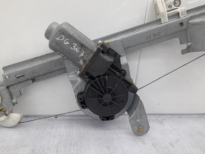 Leve vitre electrique arriere gauche RENAULT SCENIC 2 PHASE 1 Diesel