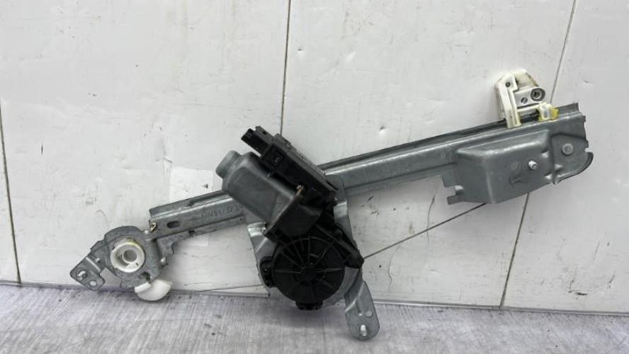 Leve vitre electrique arriere gauche RENAULT