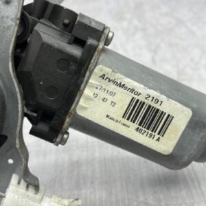 Leve vitre electrique arriere gauche NISSAN QASHQAI 1 PHASE 1 Diesel