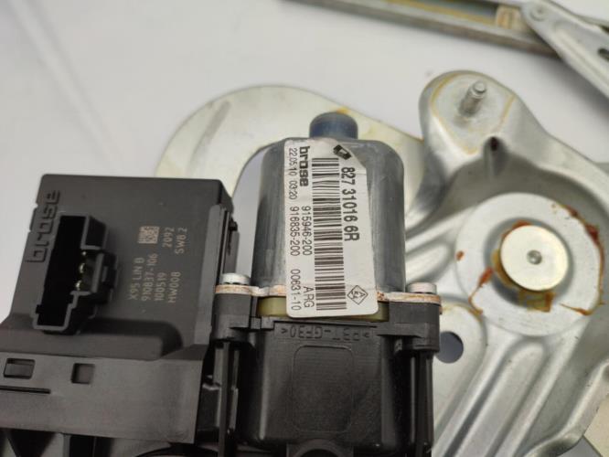 Leve vitre electrique arriere gauche RENAULT SCENIC 3 PHASE 1 Diesel