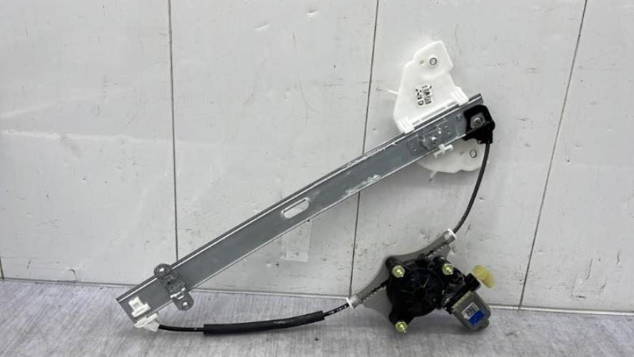 Leve vitre electrique arriere gauche KIA RIO 4 PHASE 1 Essence/Hybride