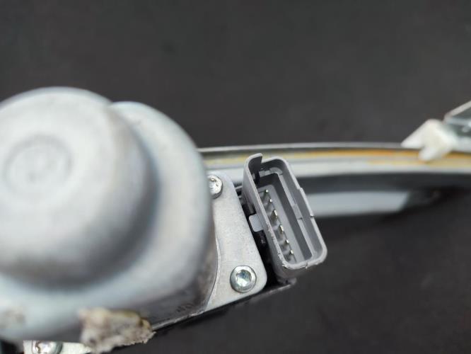 Leve vitre electrique arriere gauche CITROEN C4 2 PHASE 2 Diesel