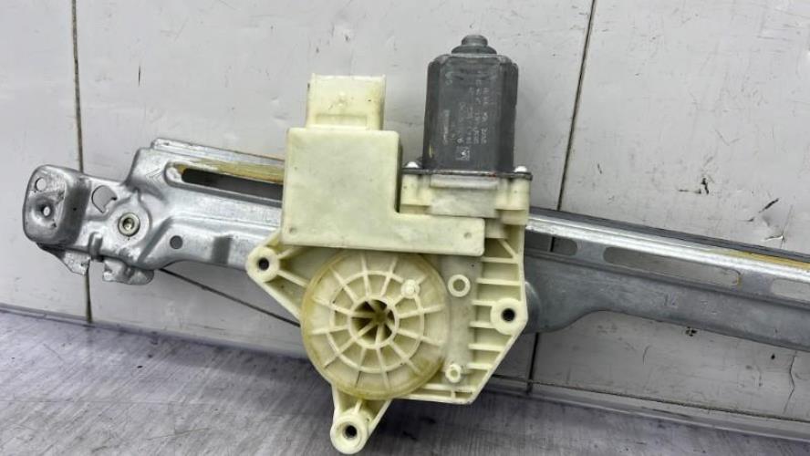 Leve vitre electrique arriere gauche PEUGEOT 308 2 PHASE 1 Diesel