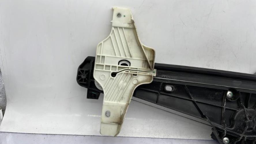 Leve vitre electrique arriere gauche PEUGEOT 3008 2 PHASE 1 Diesel