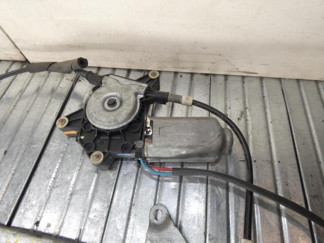 Leve vitre electrique arriere gauche NISSAN PRIMERA 1 PHASE 1 Diesel