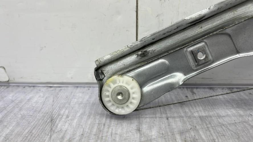 Leve vitre electrique avant droit CITROEN BERLINGO 2 PHASE 1 Diesel