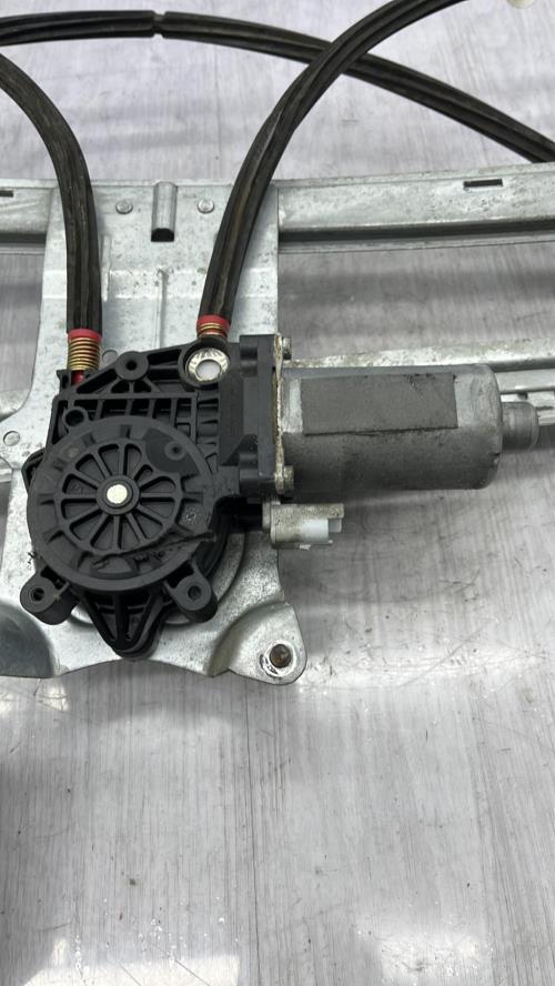 Leve vitre electrique avant droit CITROEN XSARA PICASSO PHASE 1 Diesel