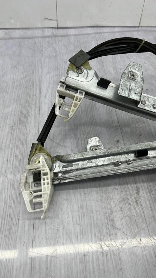 Leve vitre electrique avant droit CITROEN XSARA PICASSO PHASE 1 Essence