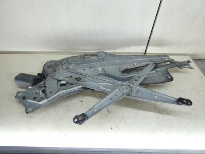 Leve vitre electrique avant droit RENAULT