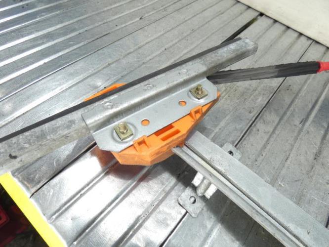 Leve vitre electrique avant droit FORD FIESTA 4 PHASE 2 Essence