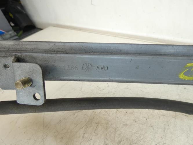 Leve vitre electrique avant droit PEUGEOT