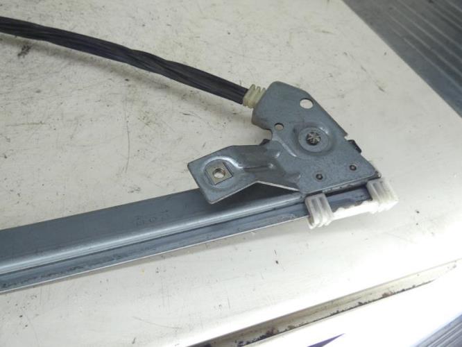 Leve vitre electrique avant droit RENAULT