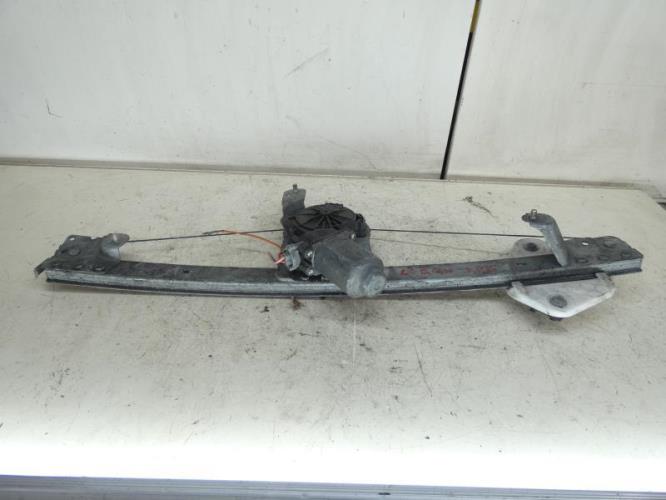 Leve vitre electrique avant droit DACIA LOGAN 1 PHASE 2