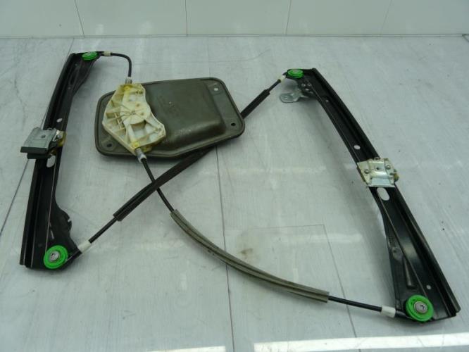 Leve vitre electrique avant droit VOLKSWAGEN GOLF 5 Diesel