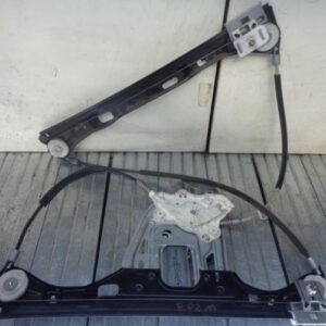 Leve vitre electrique avant droit MERCEDES CLASSE C 203 PHASE 1 BREAK Diesel