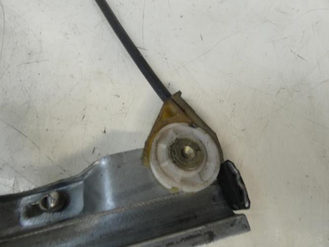 Leve vitre electrique avant droit PEUGEOT