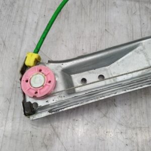 Leve vitre electrique avant droit OPEL CORSA D PHASE 1 Essence