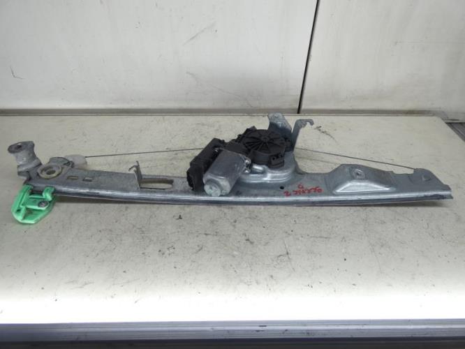 Leve vitre electrique avant droit RENAULT SCENIC 2 PHASE 1