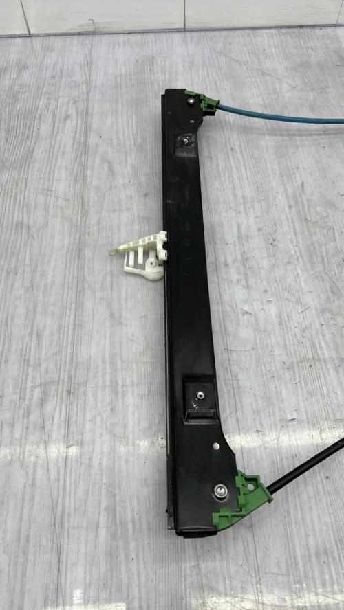 Leve vitre electrique avant droit FIAT STILO BREAK Diesel