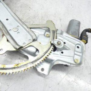 Leve vitre electrique avant droit TOYOTA YARIS 1 PHASE 1 Essence